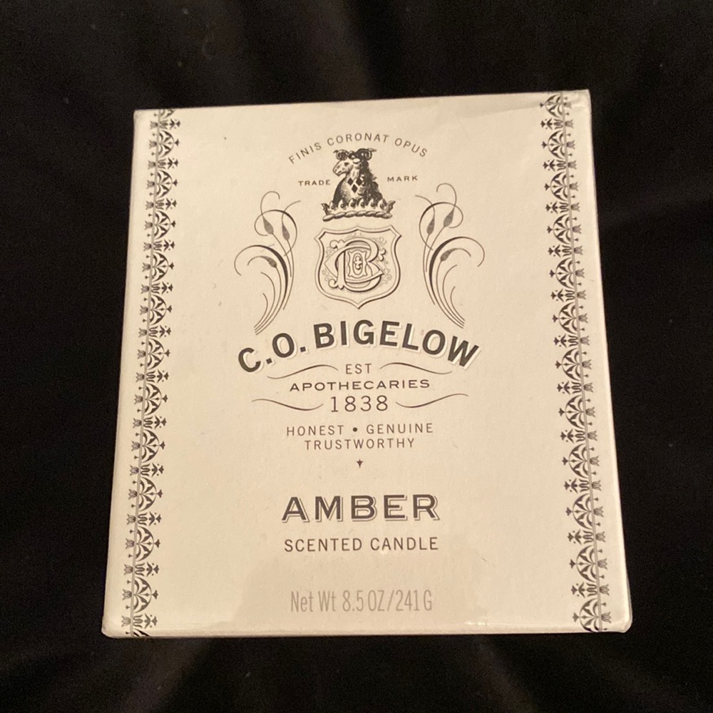 C.O. Bigelow Candle Amber scent